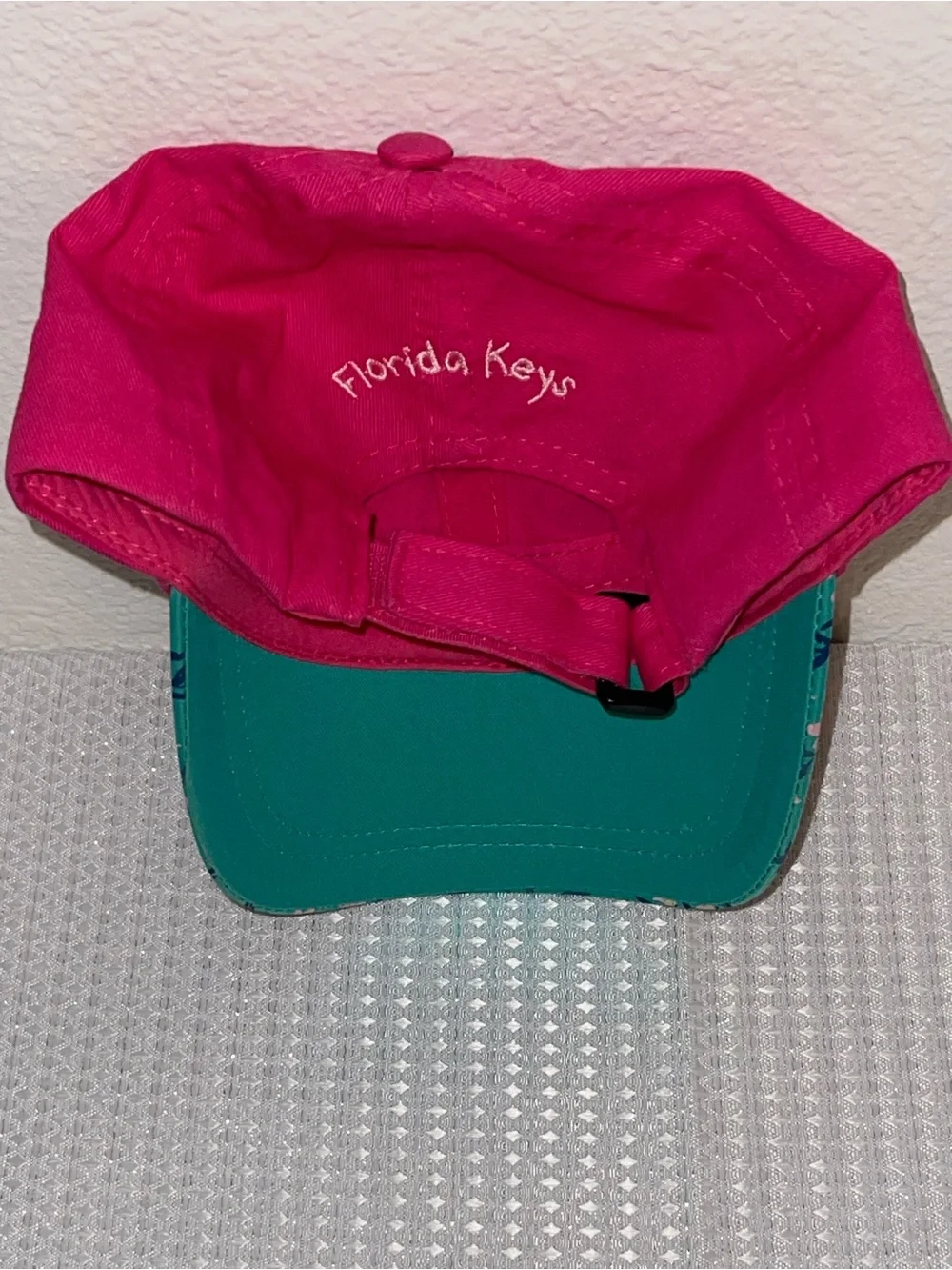 CLOSET CLOSEOUT SALE - Kids Mermaid Baseball Cap - EUC